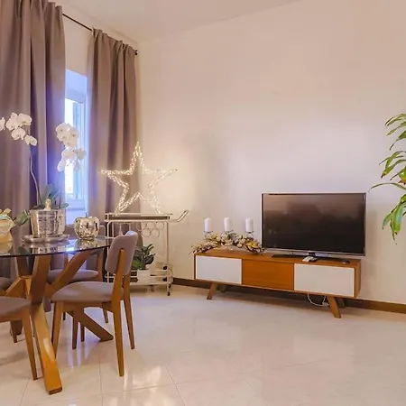 Stella Luxury House